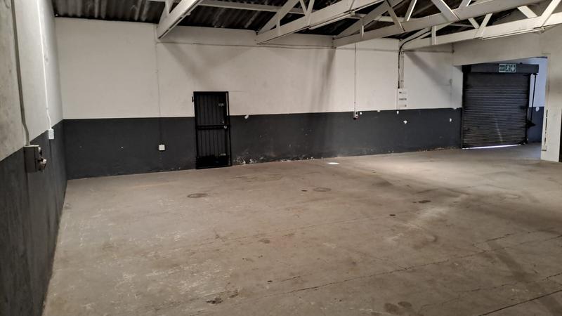 To Let commercial Property for Rent in North End Eastern Cape